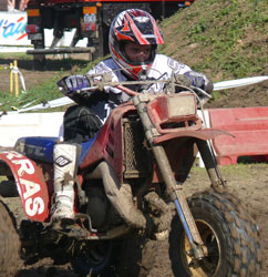 sur le 250R d'Olivier en 2007