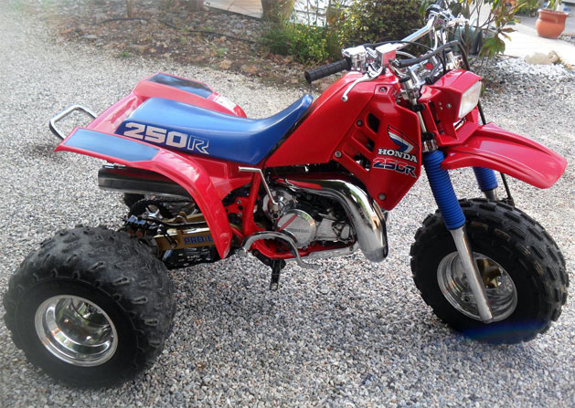 ATC HONDA 250R 1985